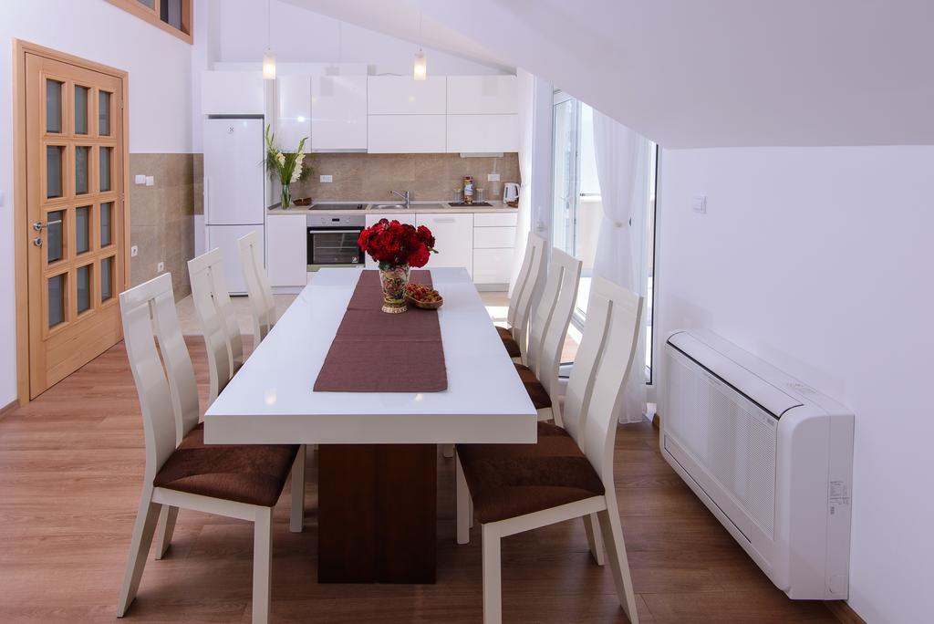 Violeta 2 With Parking Apartment *